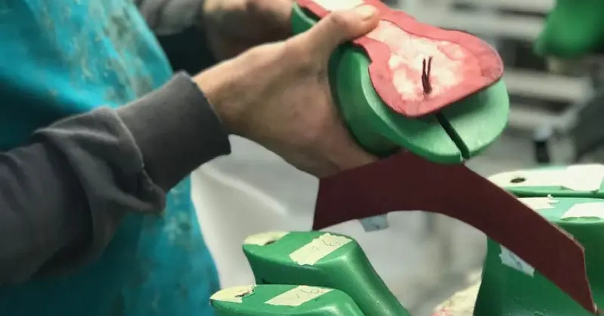 How Shoes Are Manufactured Today – And Why Custom Branding Is the Future of Footwear