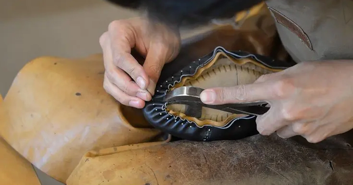 How to Find the Right Shoe Manufacturer for Your Brand