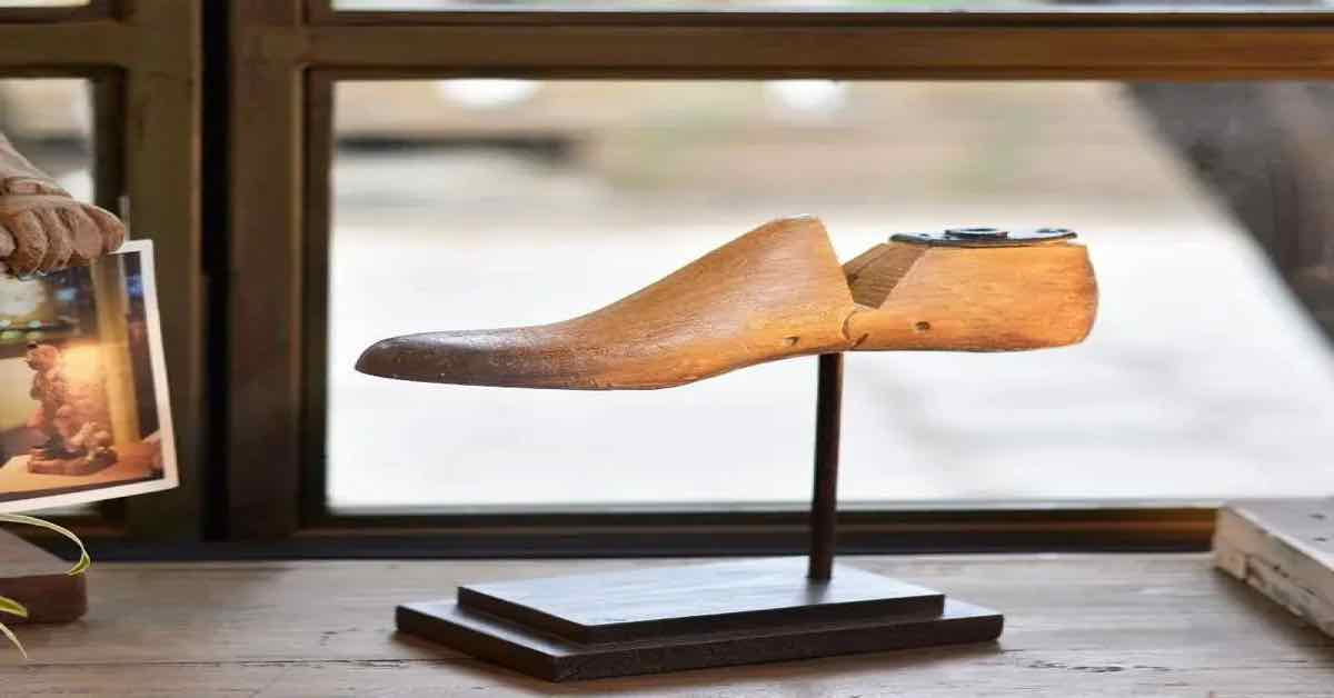 The Crucial Role of Shoe Lasts in Footwear Production
