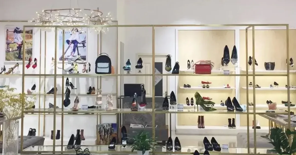 TRAVEL WITH ME 3 :TO THE CAPITAL OF WOMEN’S SHOES MAKING IN CHINA: CHENGDU CITY